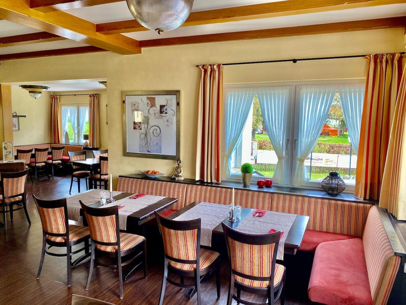 Gasthof-Ferienwohnung Zur Zweere Willingen  Luaran gambar