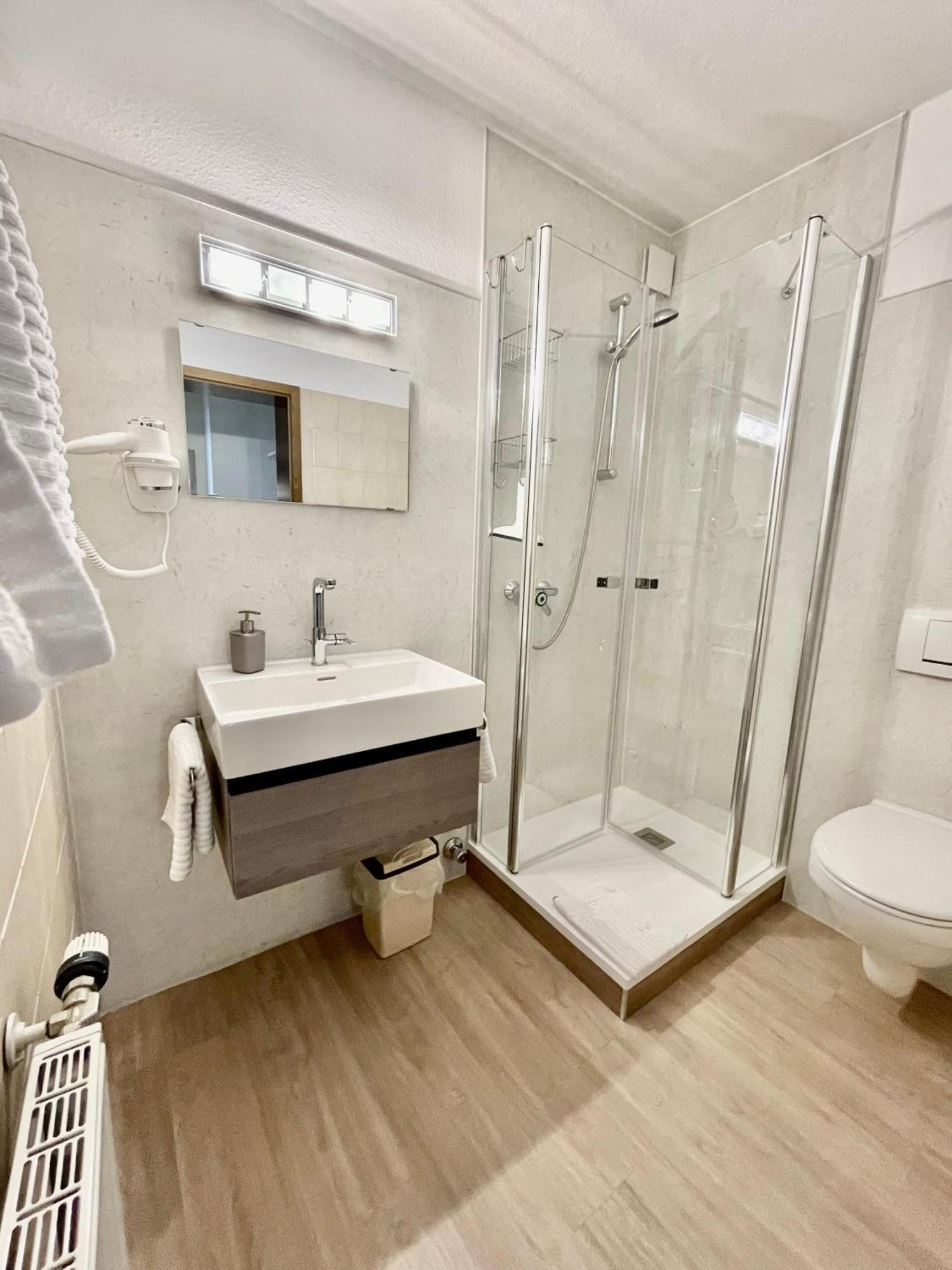 Gasthof-Ferienwohnung Zur Zweere Willingen  Luaran gambar